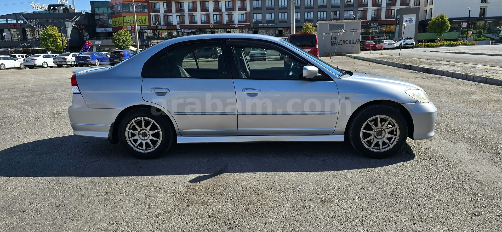 Sahibinden Honda Civic 1.6i VTEC LS 2004 Model Konya 282.000 km Gri (Gümüş) 3