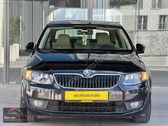 SEVEN'DEN 2014 SKODA OCTAVİA 1.6 ELEGANCE CR DEĞİŞENSİZ EMSALSİZ