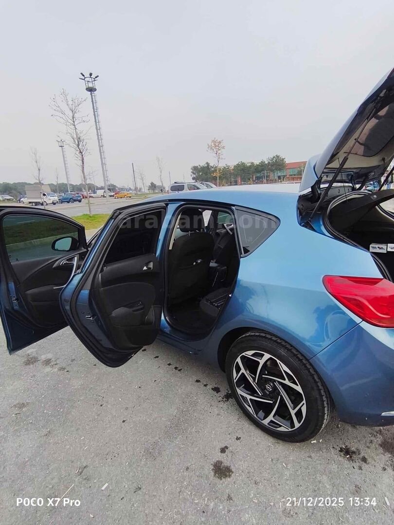 Sahibinden Opel Astra 1.3 CDTI Edition 2013 Model İstanbul 91.200 km Mavi (metalik) 5