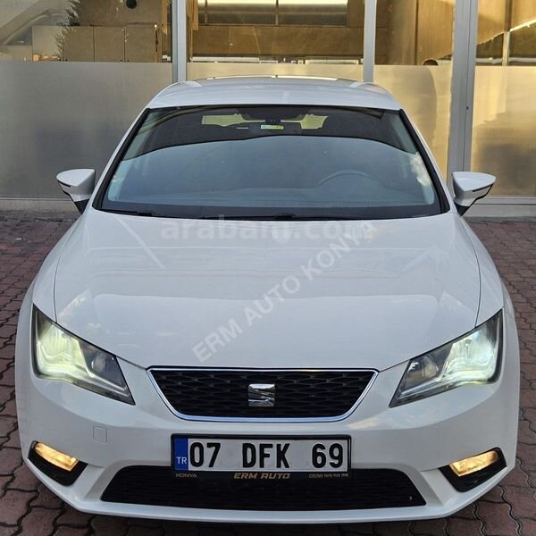 Galeriden Seat Leon 1.2 TSI Style 2013 Model Konya 214.000 km Beyaz