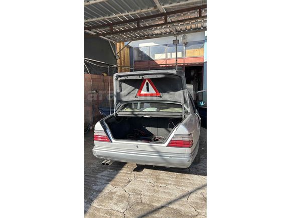 Sahibinden Mercedes - Benz E 260 1987 Model Sivas 325.000 km Gri
