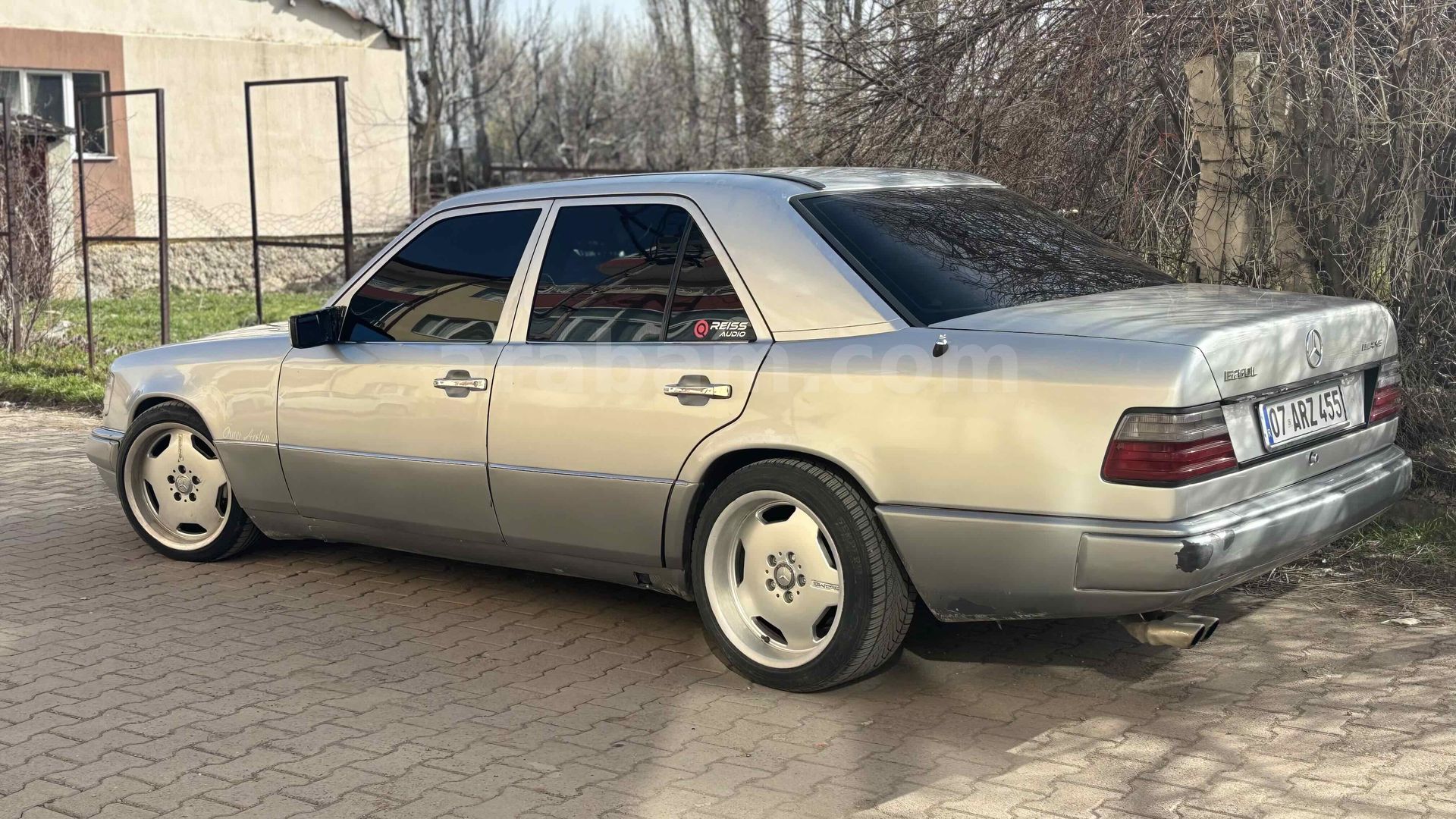 Mercedes様　リクエスト Sahibinden Mercedes - Benz E 260 1987 Model Sivas 325.000 km Gri