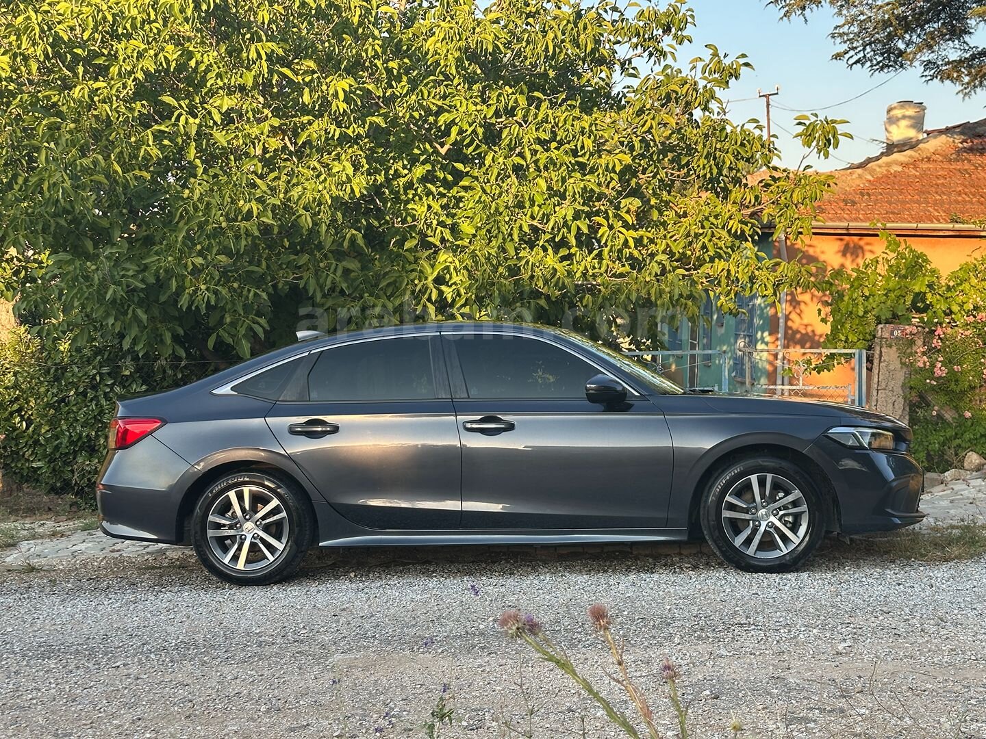 Sahibinden Honda Civic 1.5 i-VTEC Eco Premium 2021 Model Kırşehir 70.000 km Gri (titanyum) 4
