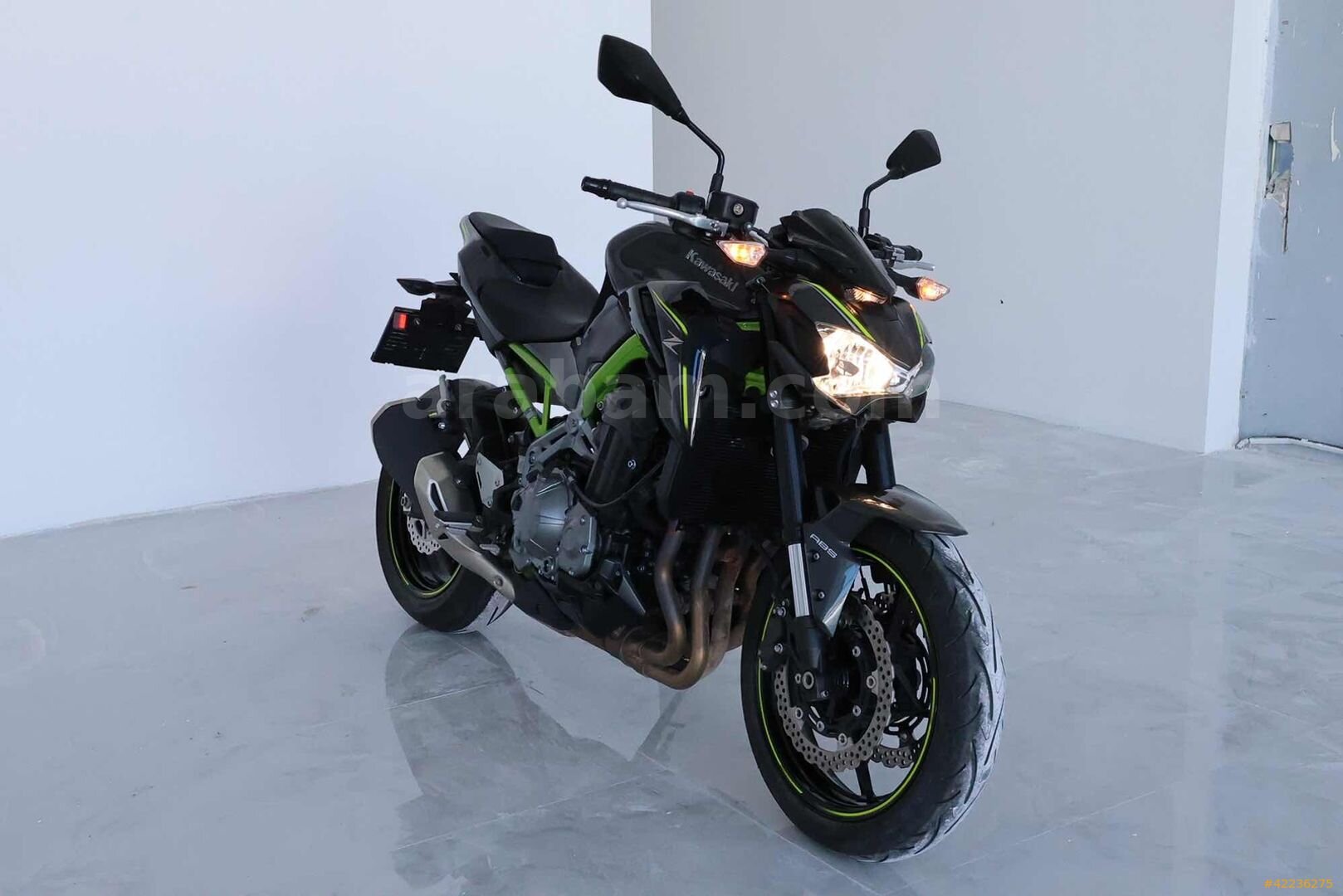 Galeriden Kawasaki Z 900 2017 Model Bartın 6.001 km Siyah