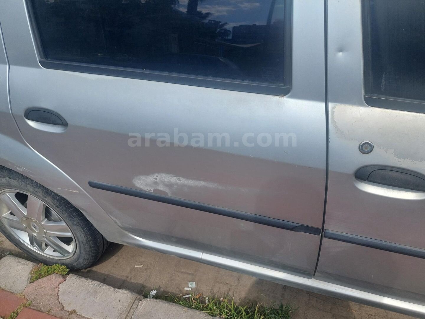 Sahibinden Dacia Logan 1.5 dCi Ambiance 2007 Model İzmir 142.000 km Gri 6