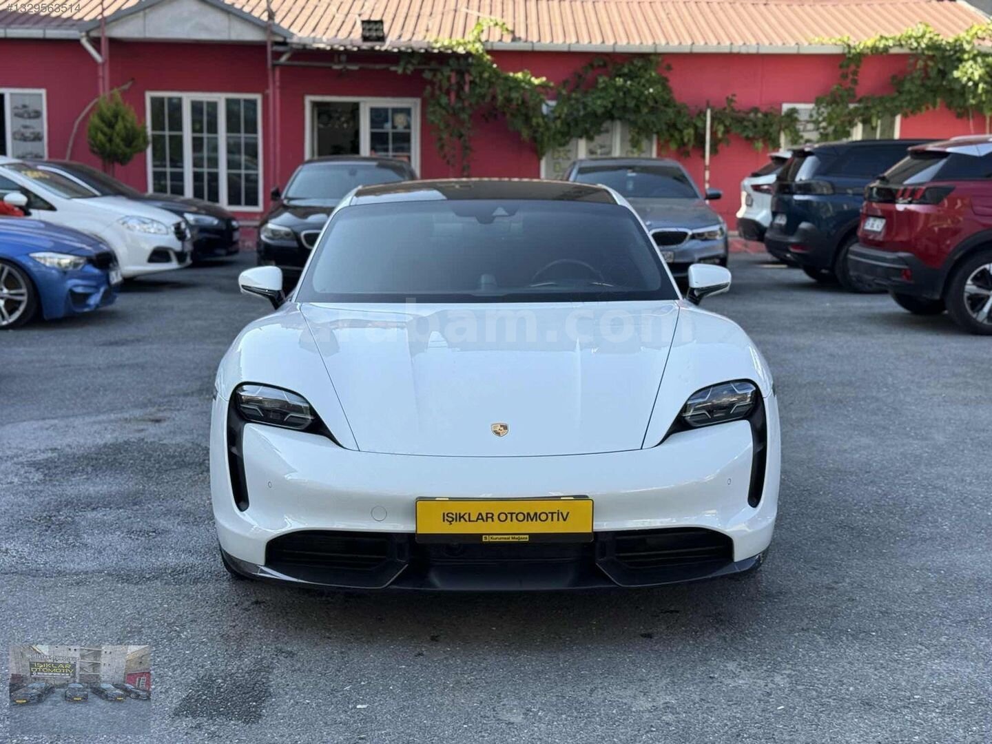 Galeriden Porsche Taycan Elektrik Turbo S 2020 Model İstanbul 61.500 km Beyaz 2
