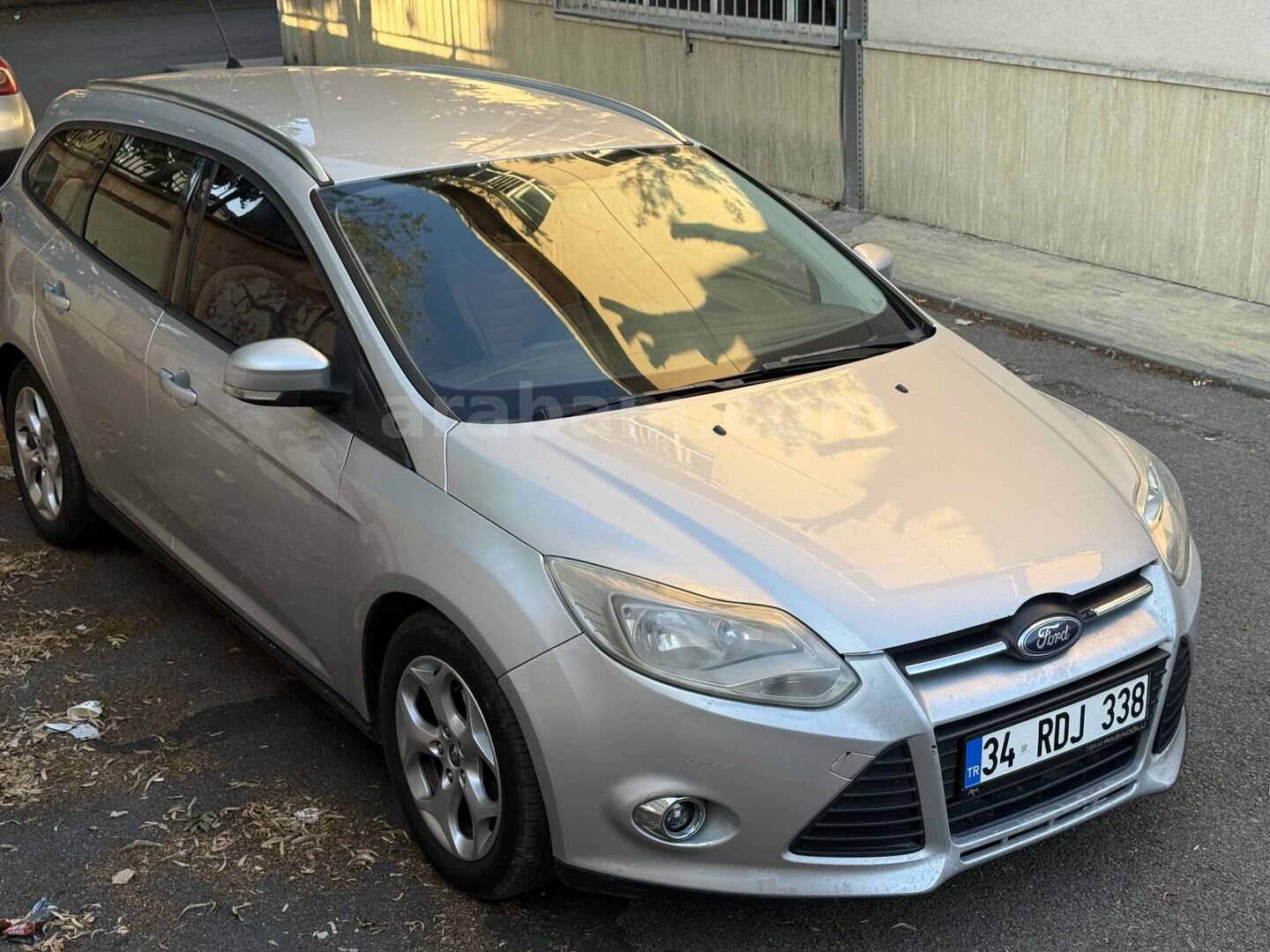 Sahibinden Ford Focus 1.6 TDCi Trend X 2013 Model İstanbul 263.000 km Gri (Gümüş) 3