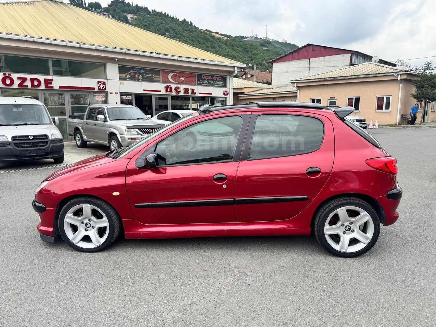 Galeriden Peugeot 206 1.6 XT 2001 Model Trabzon 285.000 km Bordo 4