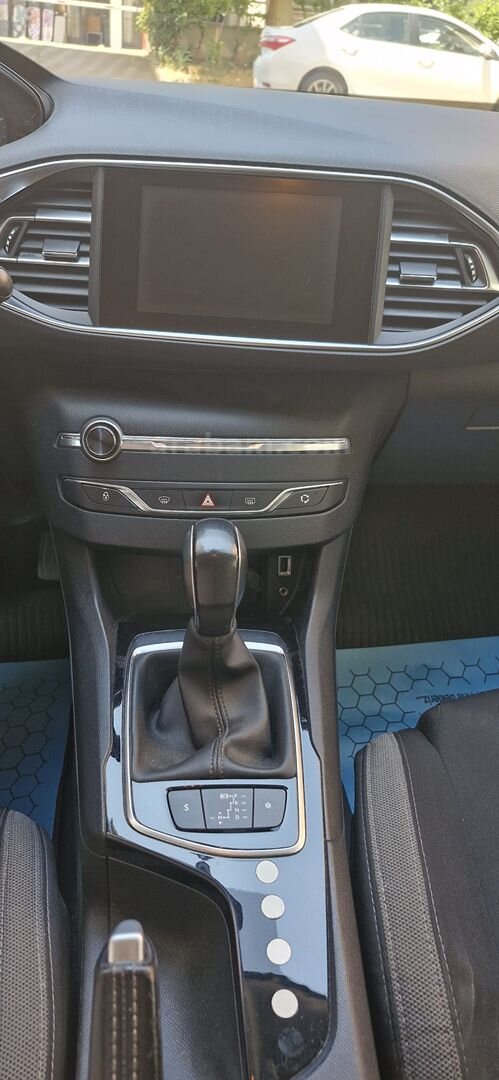 Sahibinden Peugeot 308 1.6 BlueHdi Style 2016 Model İstanbul 192.000 km Siyah 2