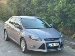 Sahibinden Ford Focus 1.6 TDCi Titanium 2011 Model  265.000 km Gri (titanyum)