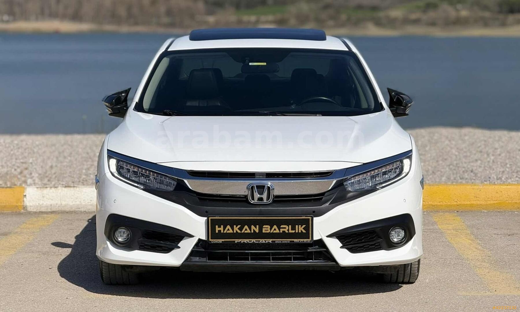 Galeriden Honda Civic 1.6i VTEC Eco Executive 2018 Model Çorum 197.000 km Beyaz 4
