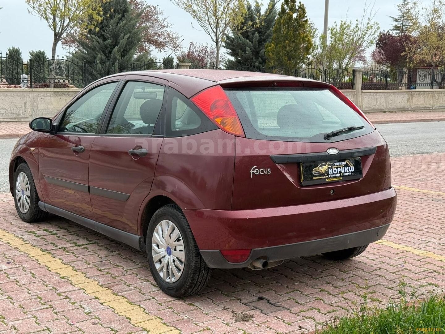 Galeriden Ford Focus 1.6 Ambiente 2001 Model Konya 235.000 km Bordo 5