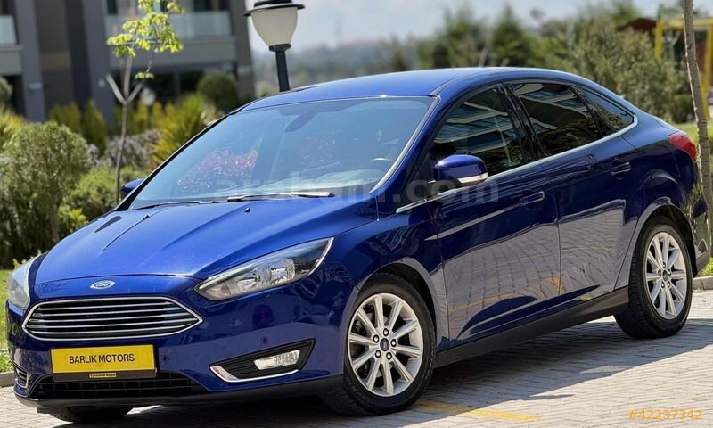 Galeriden Ford Focus 1.5 TDCi Titanium 2017 Model Çorum 184.000 km Mavi
