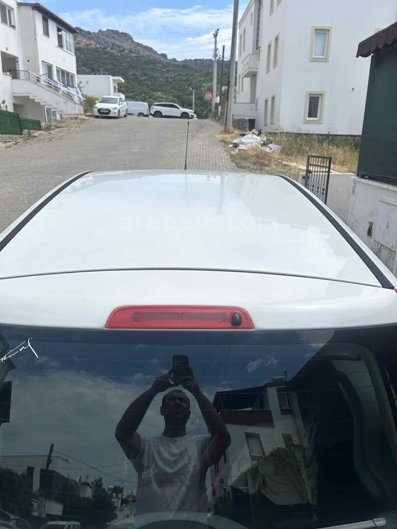 Sahibinden Ford Fusion 1.4 TDCi 5K 2006 Model Muğla 194.000 km Beyaz 5