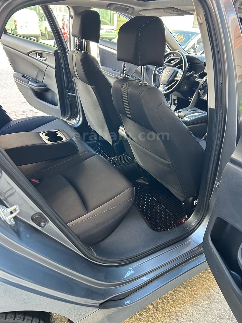 Sahibinden Honda Civic 1.6i DTEC Elegance 2018 Model İstanbul 111.000 km Füme 7
