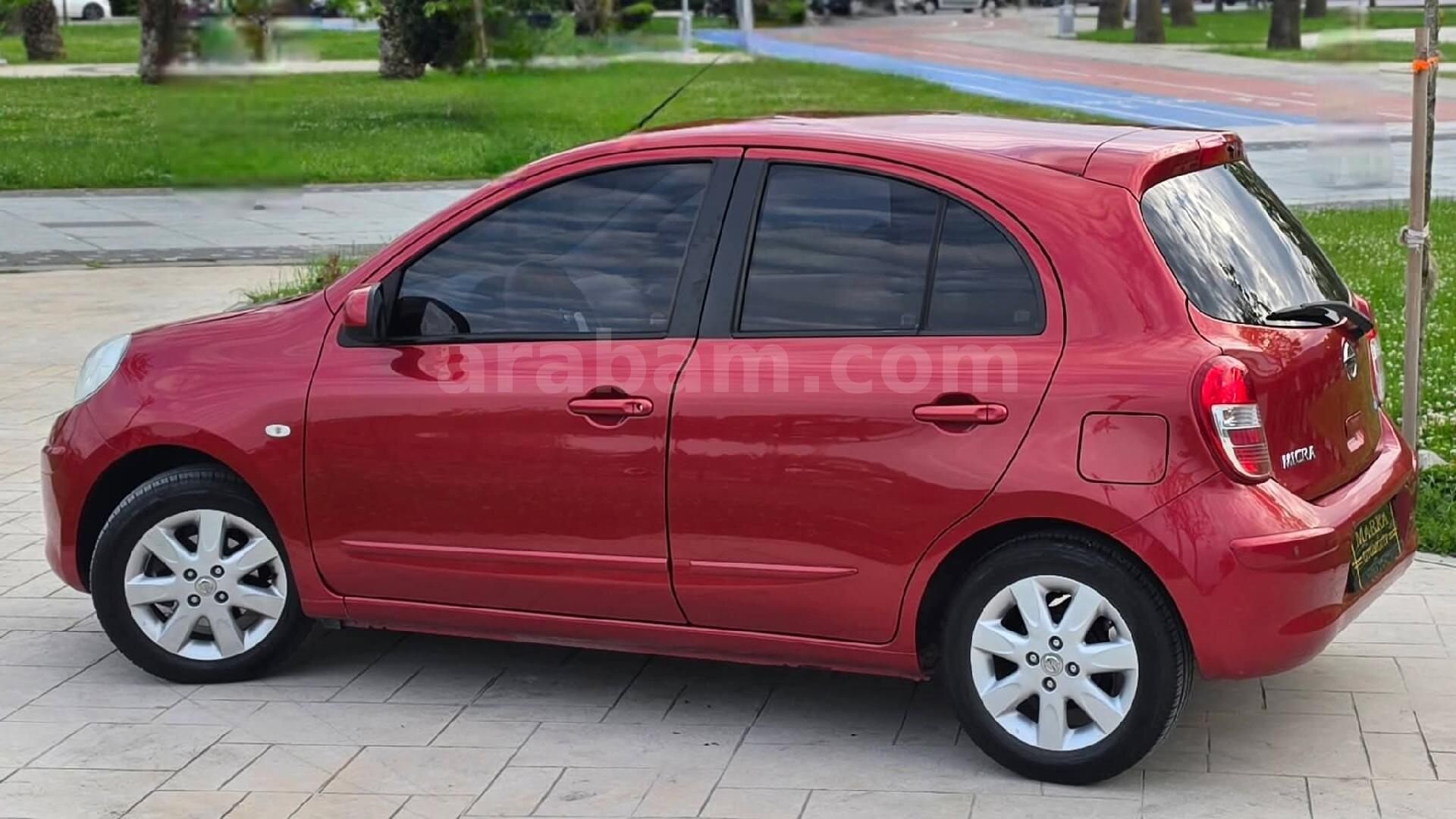 Sahibinden Nissan Micra 1.2 Tekna 2011 Model Ordu 86.000 km Bordo 3