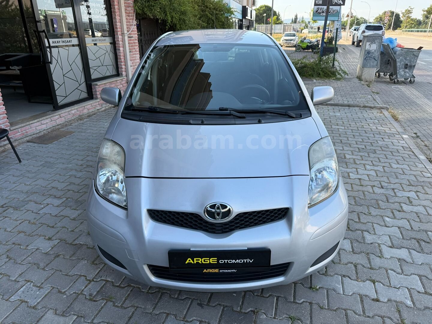 Galeriden Toyota Yaris 1.33 Terra Sporty 2011 Model Bursa 128.000 km Gri (Gümüş) 2
