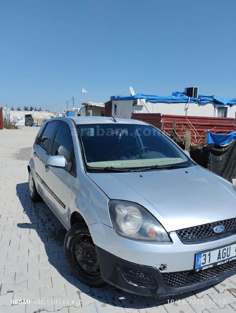 Sahibinden Ford Fiesta 1.4 TDCi Comfort 2006 Model Hatay 276.000 km Gri 2