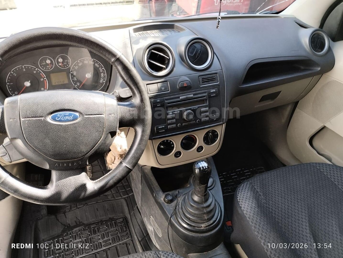 Sahibinden Ford Fiesta 1.4 TDCi Comfort 2006 Model Hatay 276.000 km Gri 7
