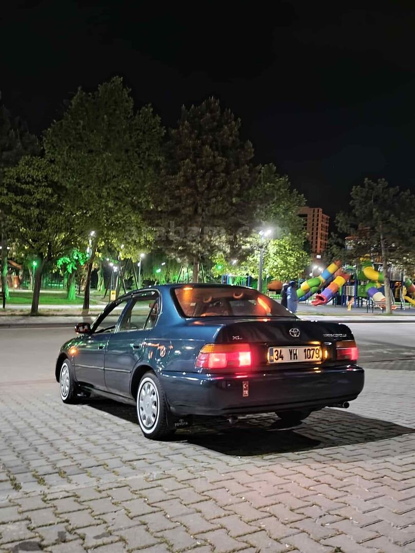 Sahibinden Toyota Corolla 1.3 XL 1996 Model Ankara 295.000 km Lacivert 2