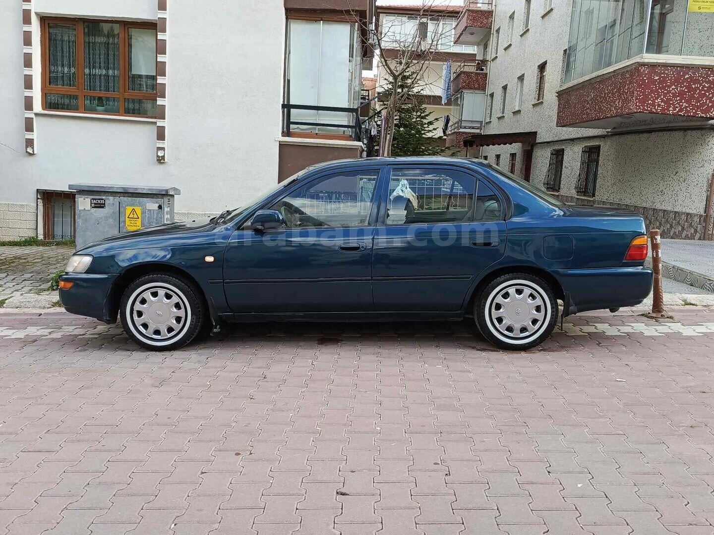 Sahibinden Toyota Corolla 1.3 XL 1996 Model Ankara 295.000 km Lacivert 7
