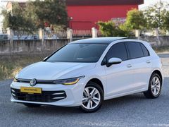 BARLIK MOTORS'TAN 2025 GOLF 1.5 eTSİ LİFE CAM TAVANLI KIŞ PAKET