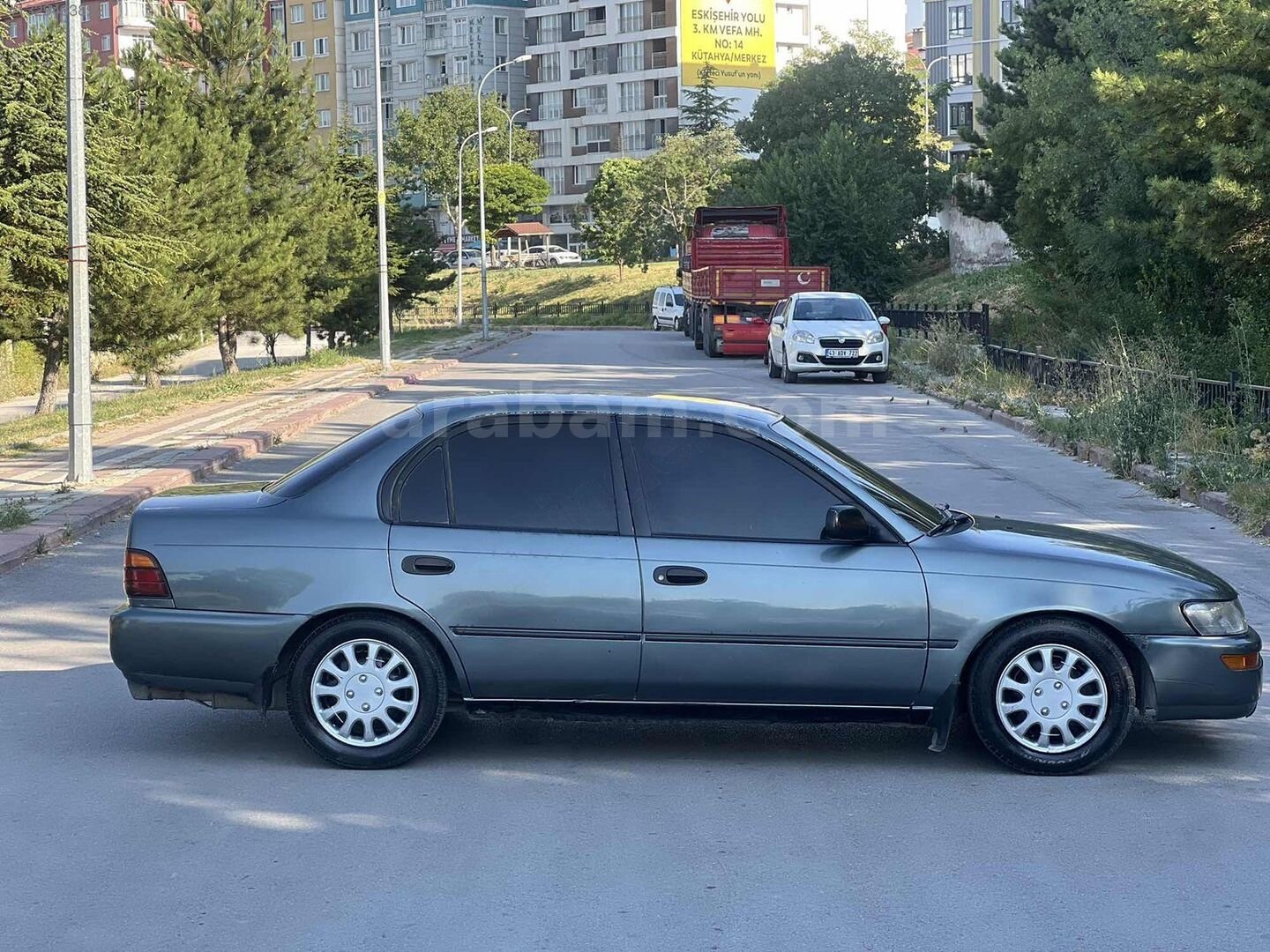 Galeriden Toyota Corolla 1.3 XL 1993 Model Kütahya 400.000 km Gri 7