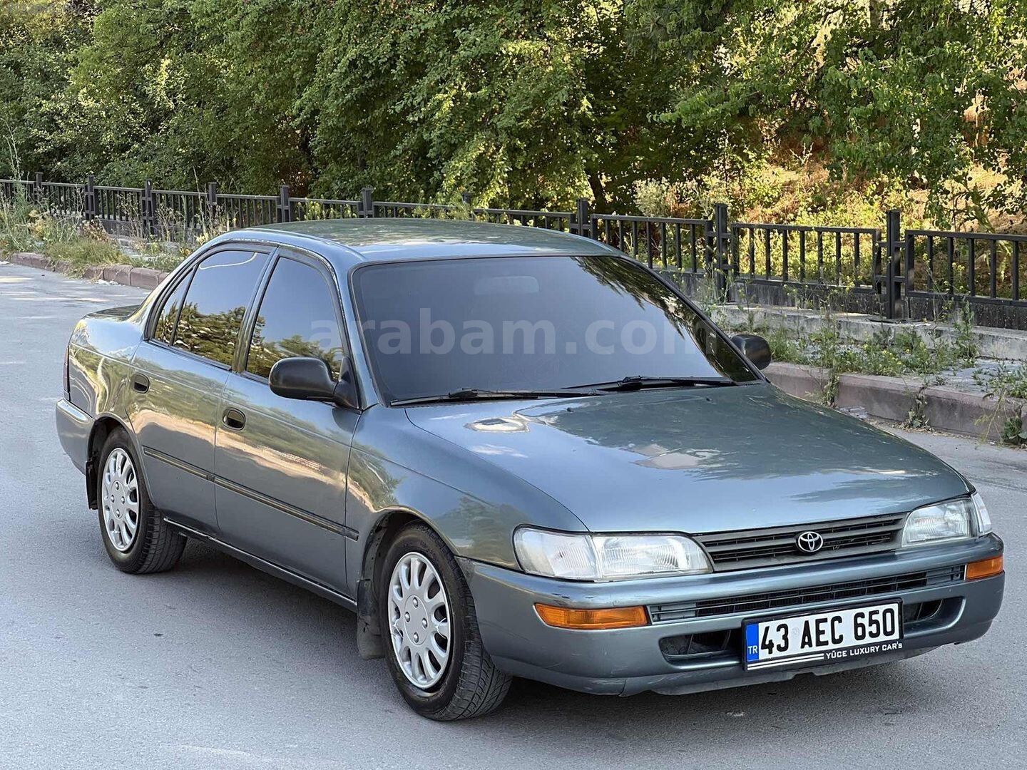 Galeriden Toyota Corolla 1.3 XL 1993 Model Kütahya 400.000 km Gri 3