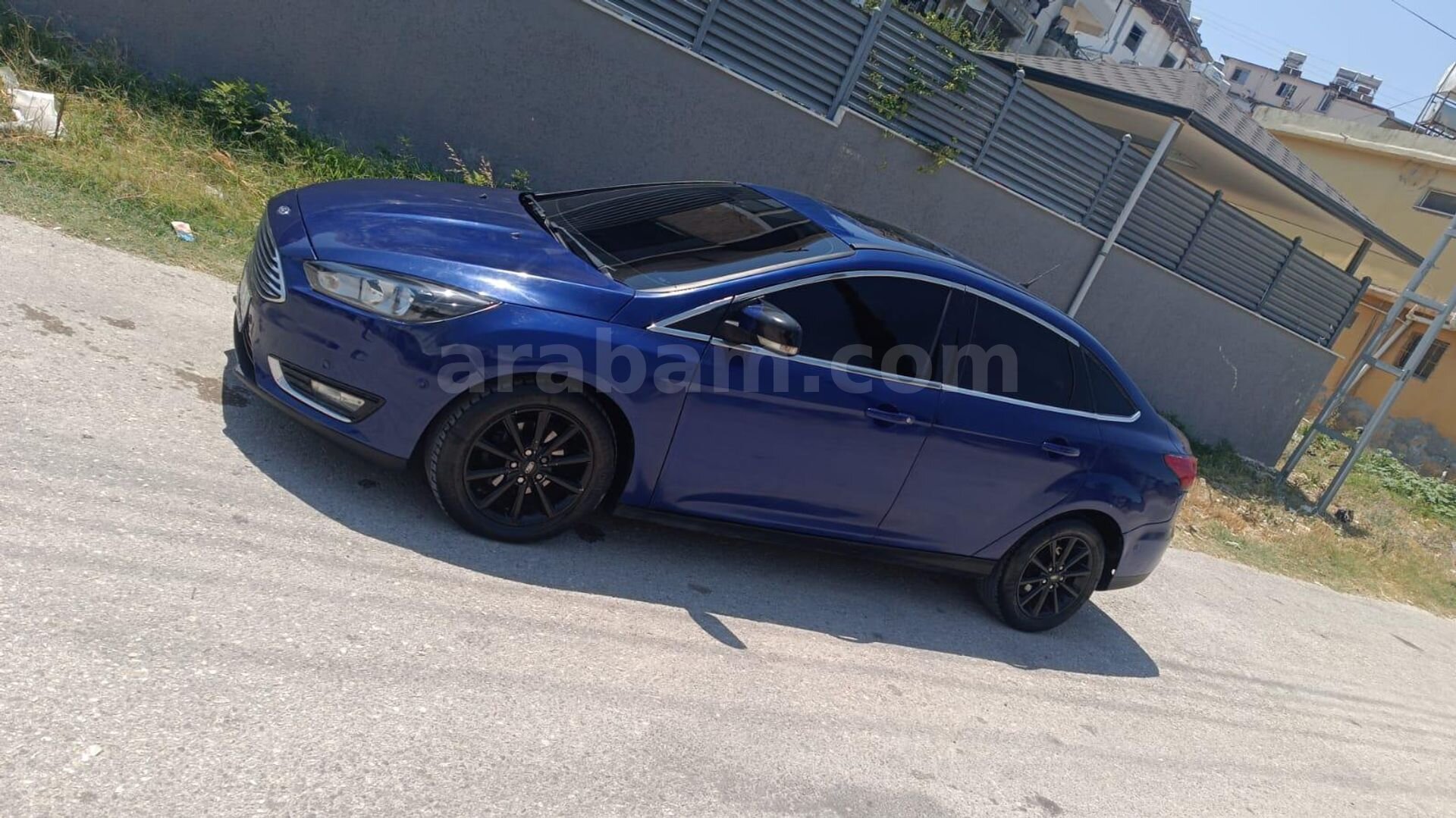Sahibinden Ford Focus 1.6 TDCi Titanium X 2016 Model Hatay 175.000 km Mavi 4