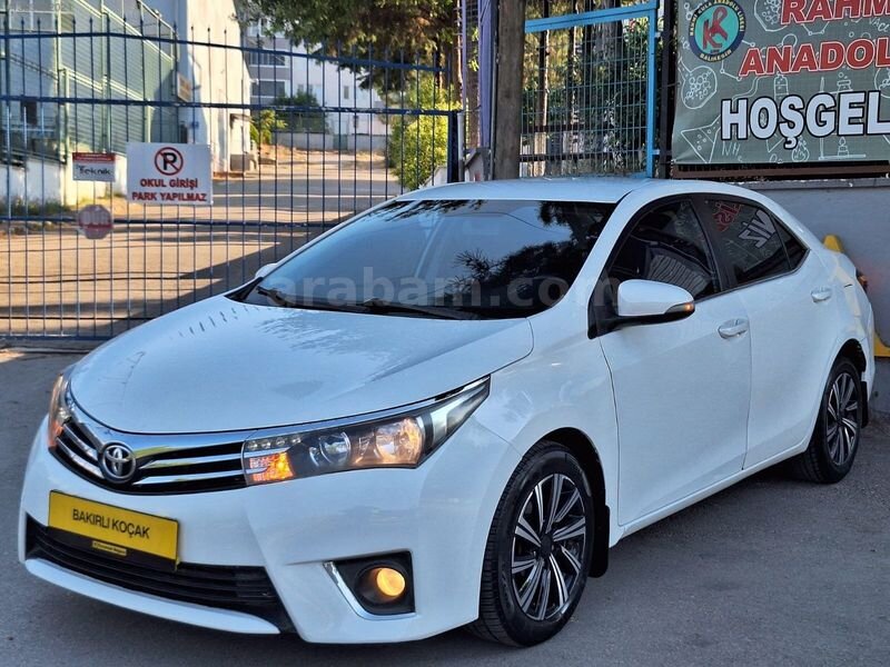 Galeriden Toyota Corolla 1.4 D-4D Touch 2016 Model Balıkesir 249.000 km Beyaz