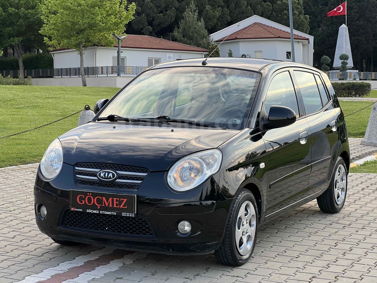 Galeriden Kia Picanto 1.1 Hiper 2008 Model Balıkesir 182.000 km Siyah 2