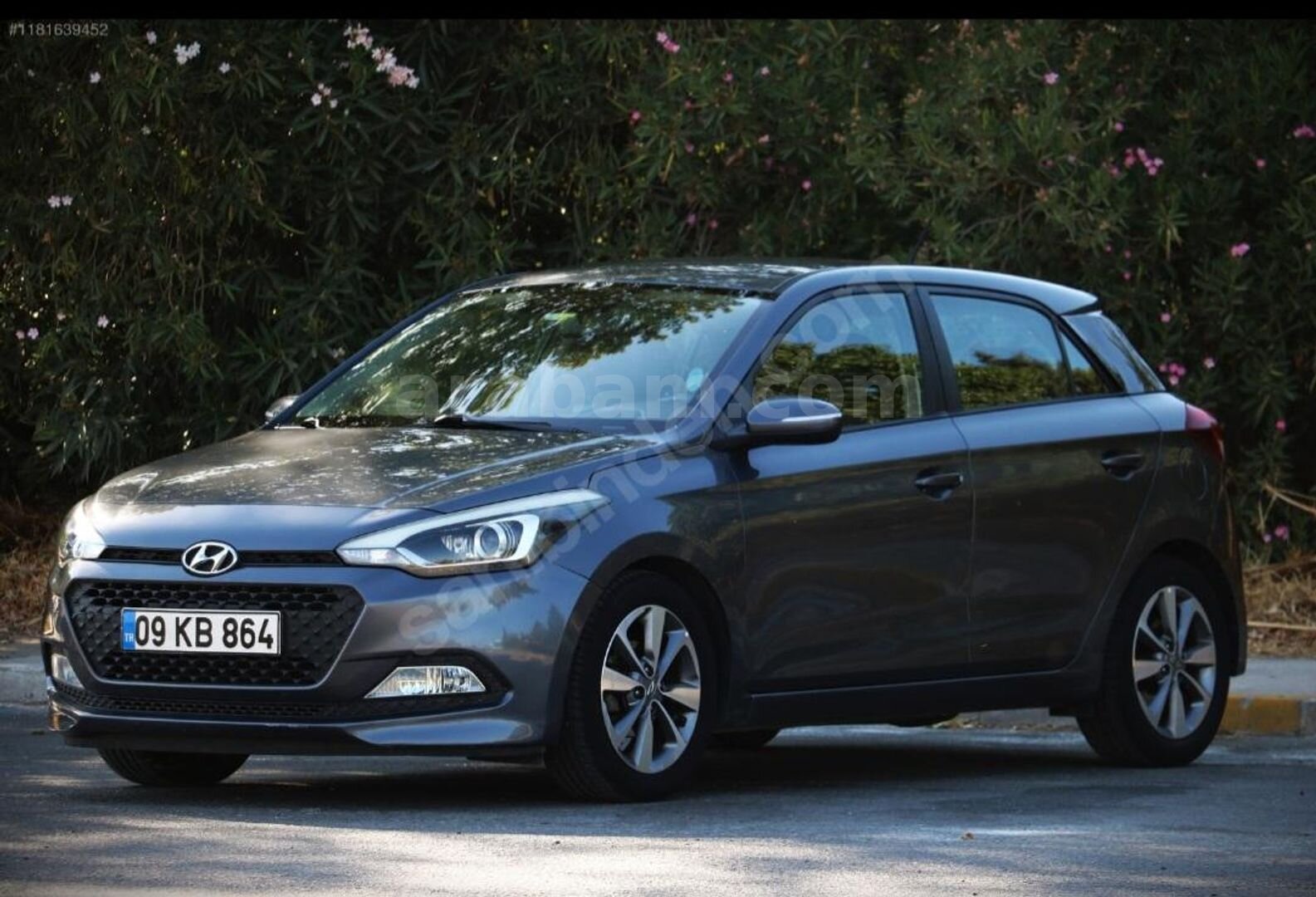Sahibinden Hyundai i20 1.4 MPI Style 2017 Model Aydın 132.000 km Gri 7