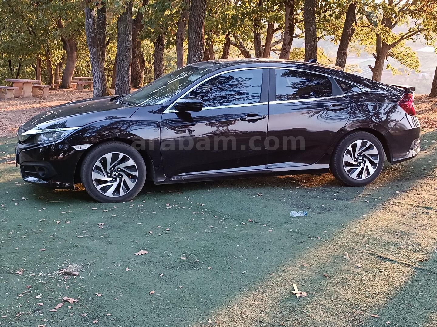 Sahibinden Honda Civic 1.6i VTEC Elegance 2017 Model İstanbul 181.000 km Siyah 6