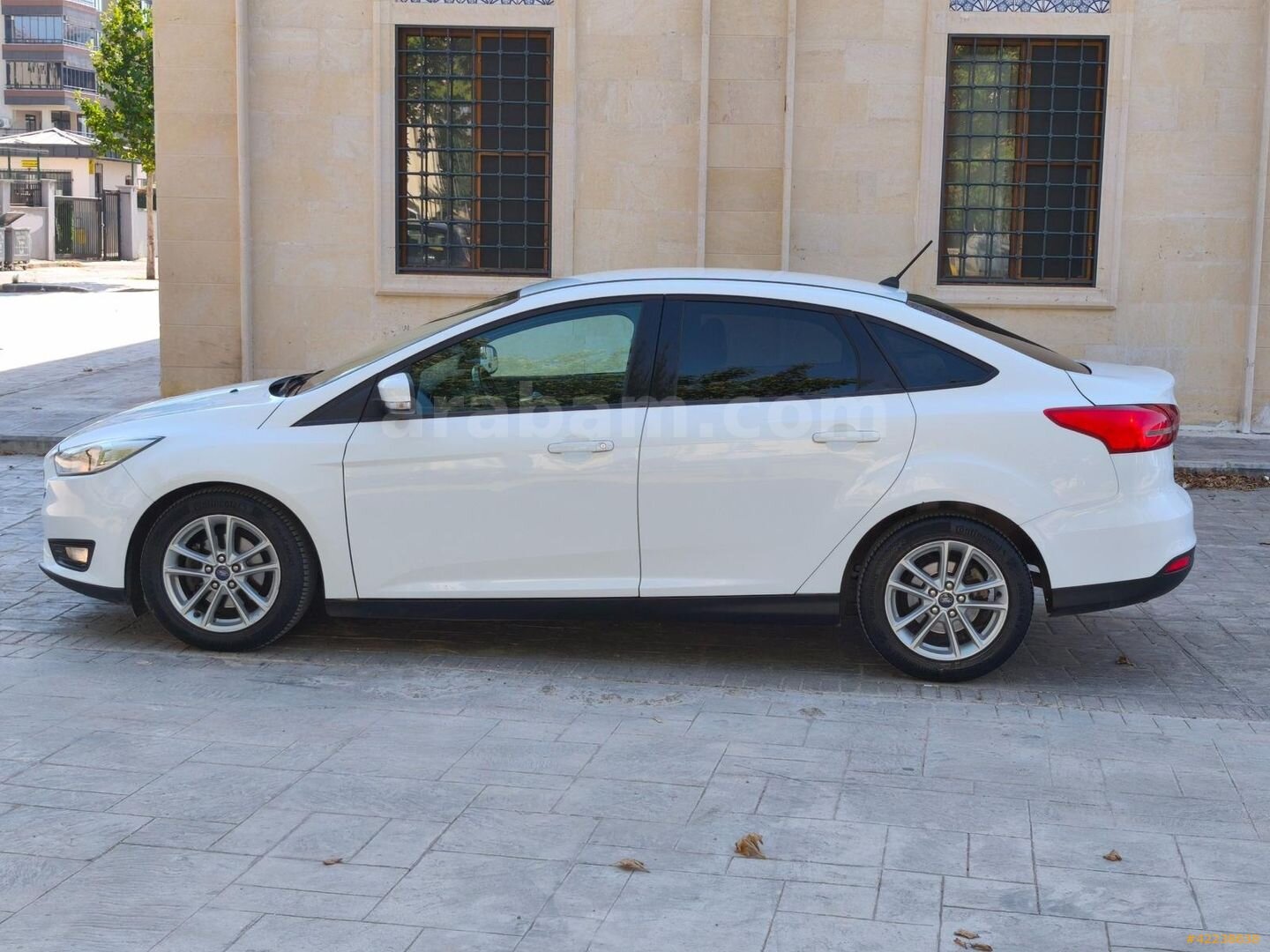 Galeriden Ford Focus 1.5 TDCi Trend X 2017 Model Gaziantep 85.000 km Beyaz 7