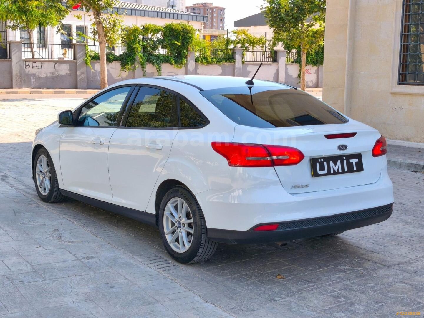 Galeriden Ford Focus 1.5 TDCi Trend X 2017 Model Gaziantep 85.000 km Beyaz 4