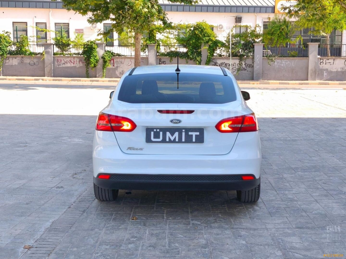 Galeriden Ford Focus 1.5 TDCi Trend X 2017 Model Gaziantep 85.000 km Beyaz 6