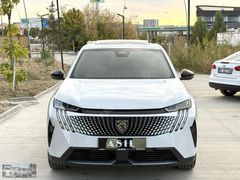 HATASIZ BOYASIZ 2025 MODEL PEUGEOT 3008 1.2 HYBİRD 145 HP ALLURE