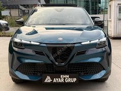 2024 JUNİOR IBRİDA SPECİALE HBRT CAM TAVAN 15 BİN KM DE BOYASIZ