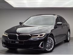 KOSİFLER OTO BOSTANCI BMW 520İ (TİCARİ KARTLARA 12 AY TAKSİT)