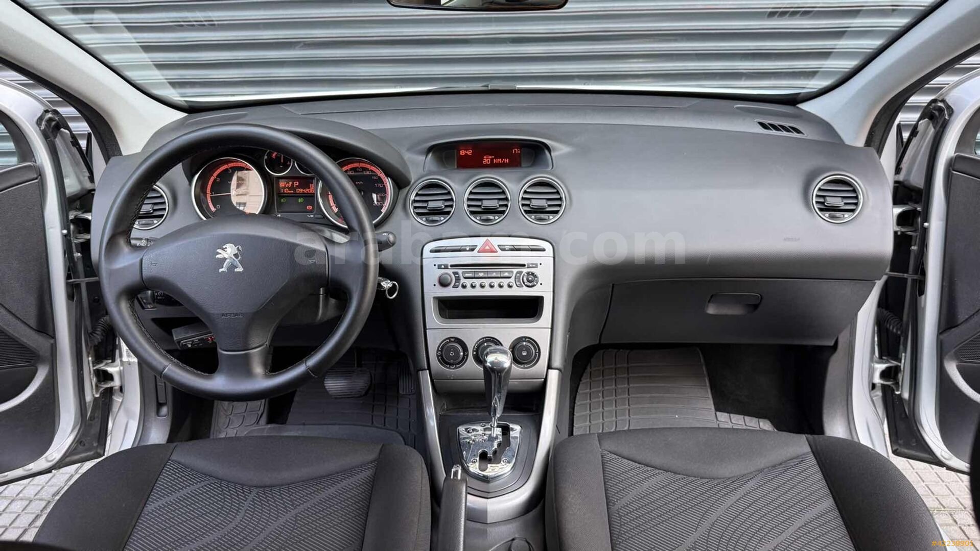 Galeriden Peugeot 308 1.6 VTi Active 2012 Model Kocaeli 96.000 km Gri 4