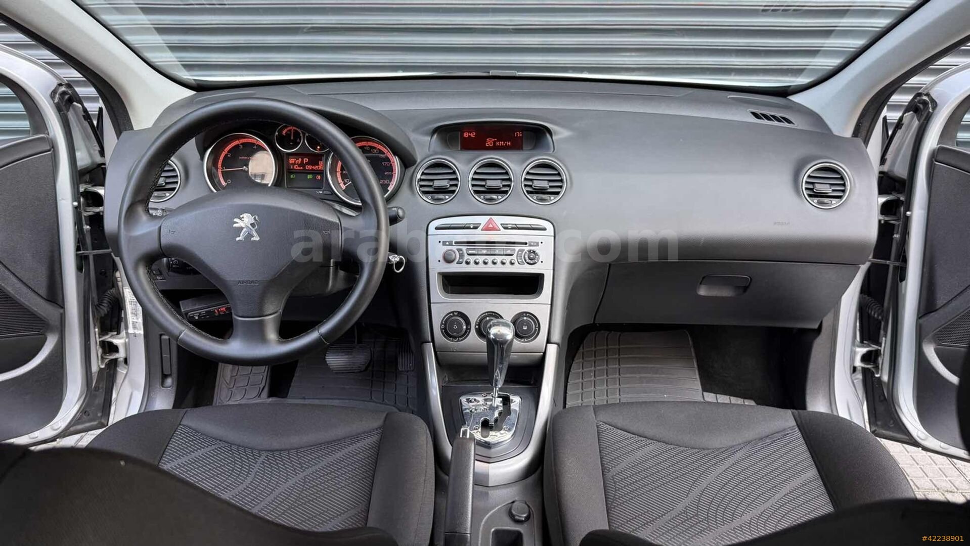 Galeriden Peugeot 308 1.6 VTi Active 2012 Model Kocaeli 96.000 km Gri 6