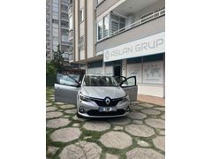 Sahibinden Renault Taliant 1.0 T Joy 2021 Model  133.600 km Gri (Gümüş)