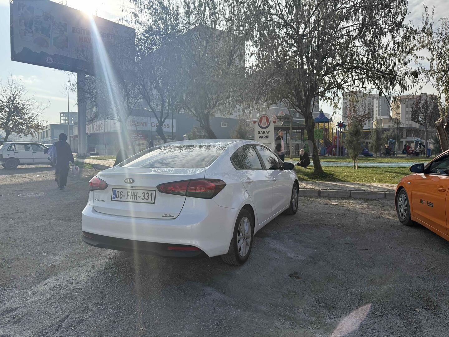 Sahibinden Kia Cerato 1.6 MPI Comfort 2017 Model Ankara 154.000 km Beyaz 6