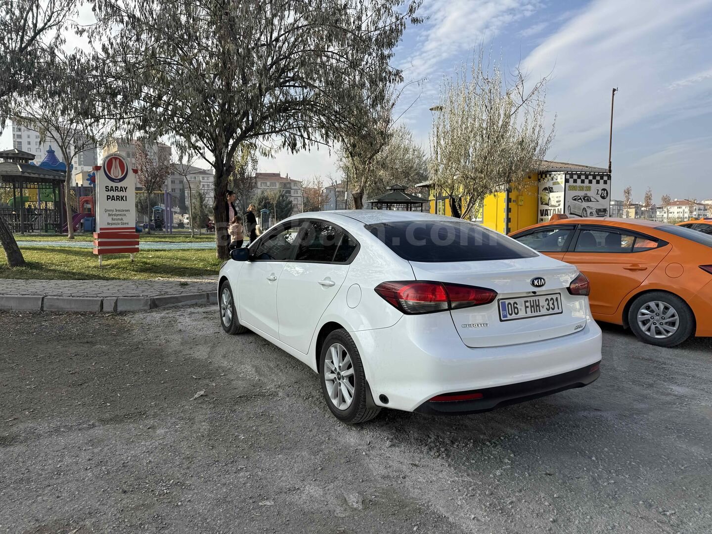 Sahibinden Kia Cerato 1.6 MPI Comfort 2017 Model Ankara 154.000 km Beyaz 5
