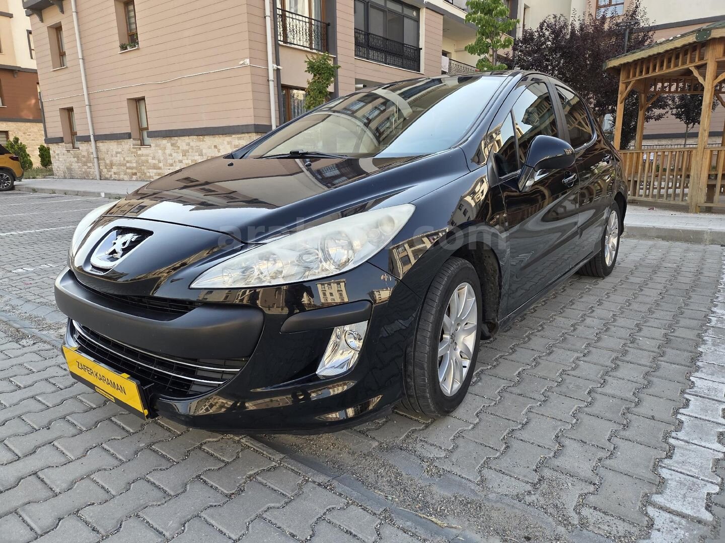 Galeriden Peugeot 308 1.6 HDi Comfort Pack 2011 Model Kırklareli 154.000 km Siyah 2