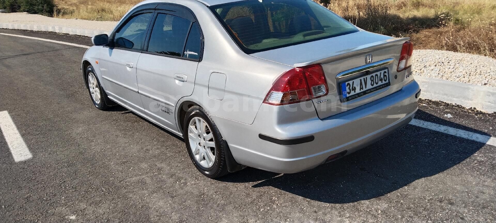 Sahibinden Honda Civic 1.6i VTEC ES 2004 Model Karabük 150.000 km Gri (Gümüş) 4