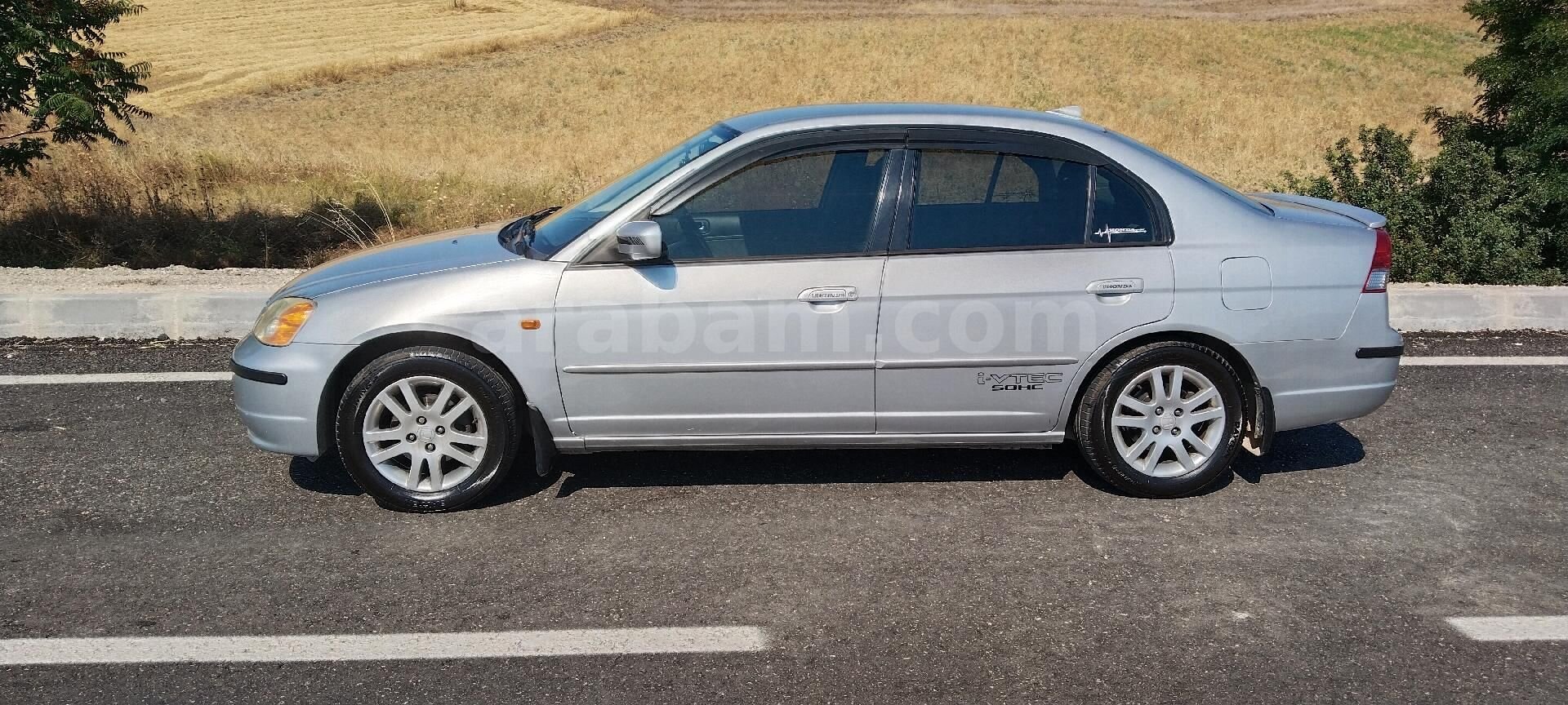 Sahibinden Honda Civic 1.6i VTEC ES 2004 Model Karabük 150.000 km Gri (Gümüş) 3
