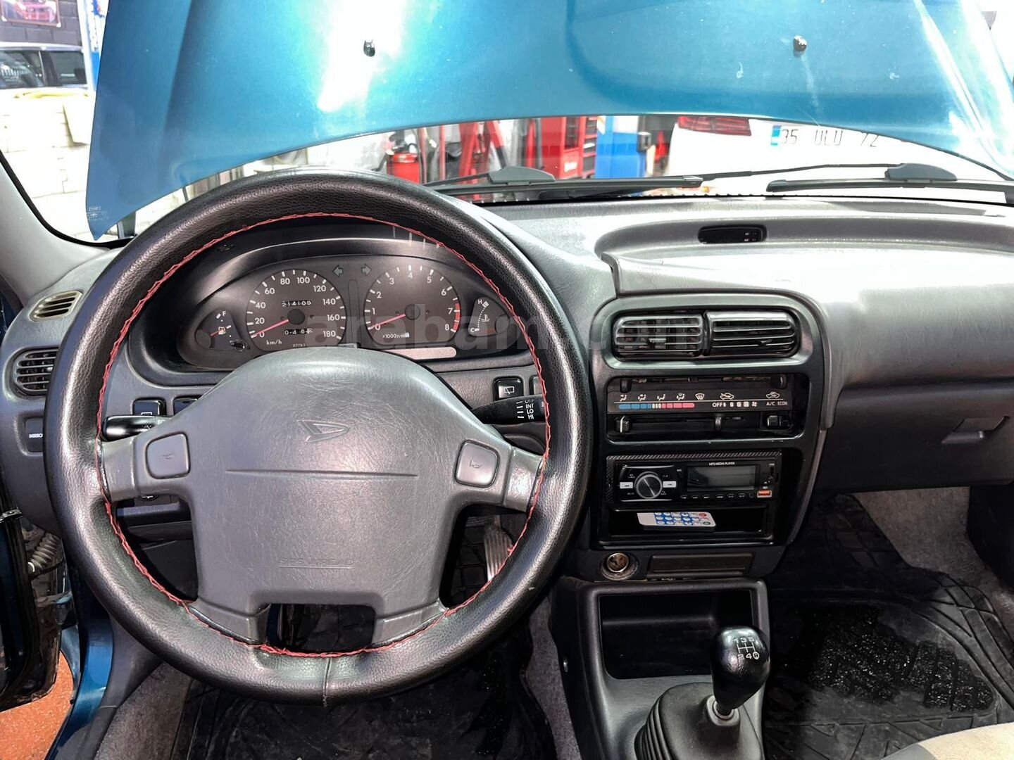 Sahibinden Daihatsu Charade 1.3 CX 1999 Model İzmir 214.000 km Turkuaz 6