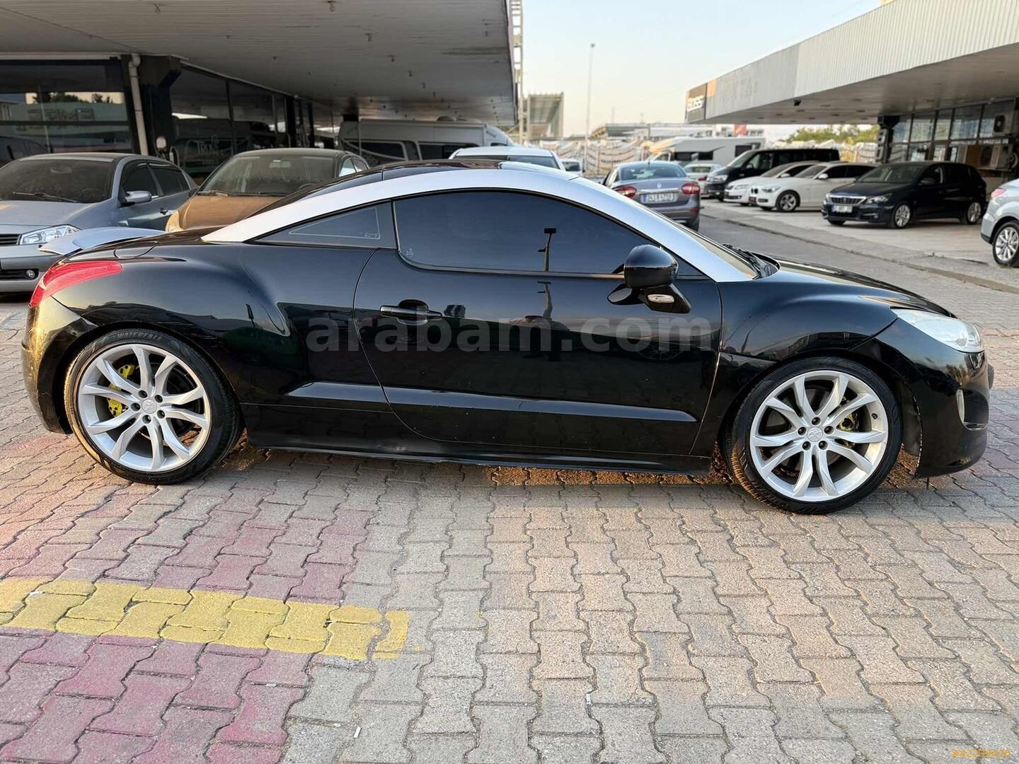 Galeriden Peugeot RCZ 1.6 THP Yearling 2011 Model Kocaeli 185.000 km Siyah 3