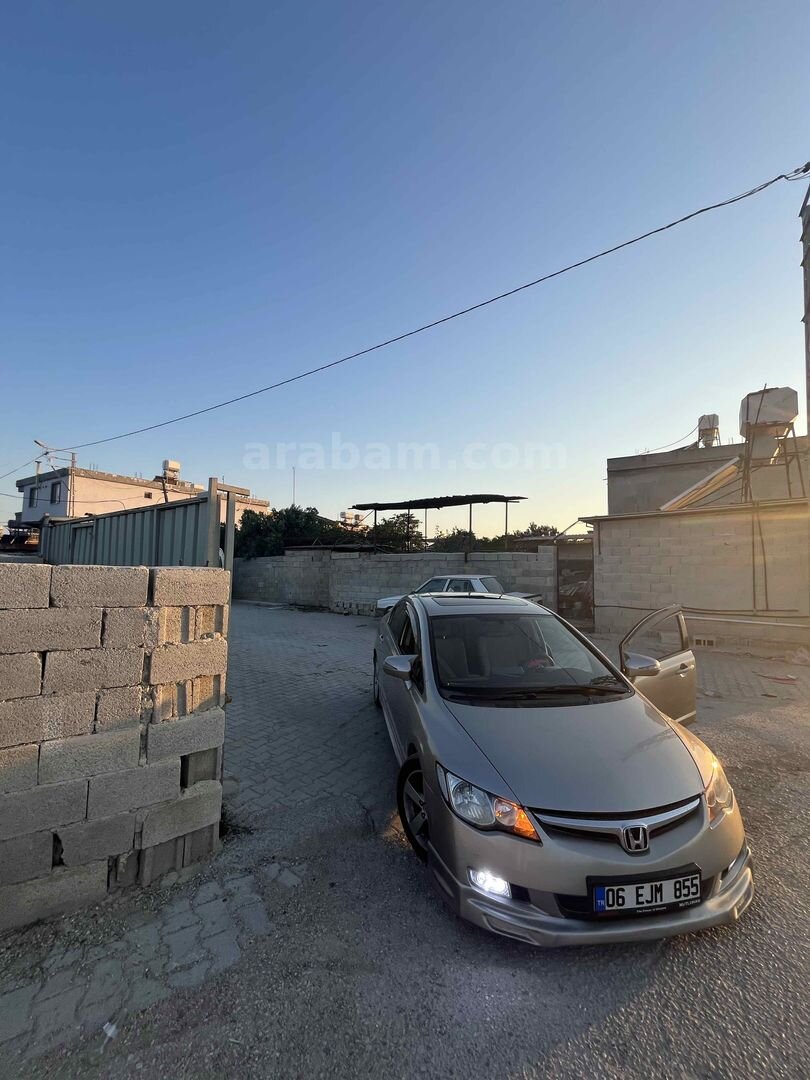 Sahibinden Honda Civic 1.6i VTEC Elegance 2007 Model Hatay 268.000 km Bej 6